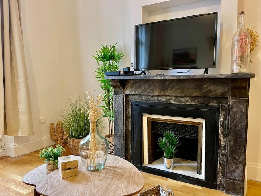 Le Petit Balcon De Verdun - Carcassonne Centre Εξωτερικό φωτογραφία